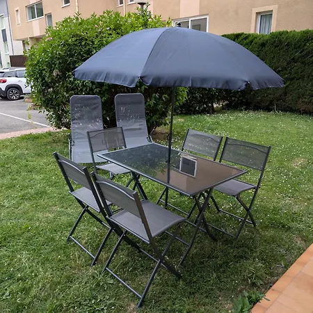 Apartament Au Coeur Du Village De St-lary-soulan